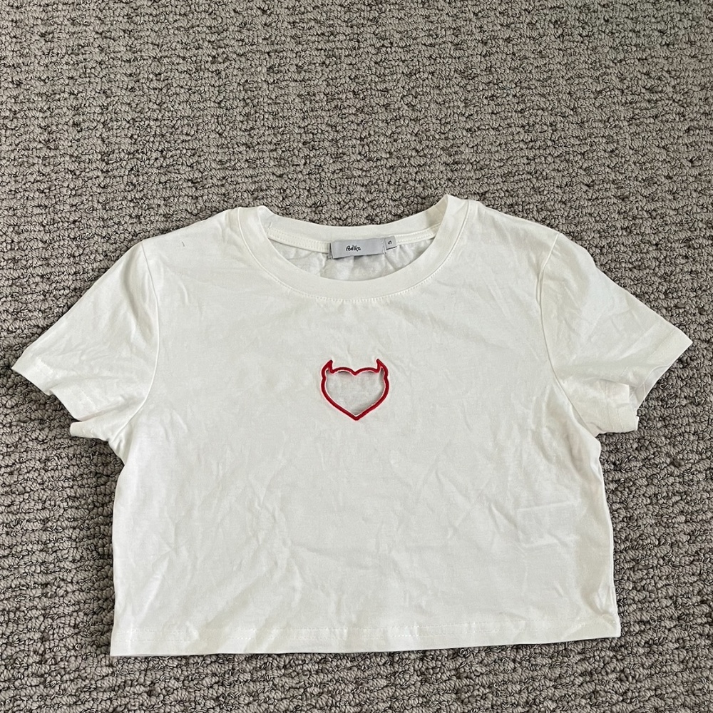 Adika cutout baby tee